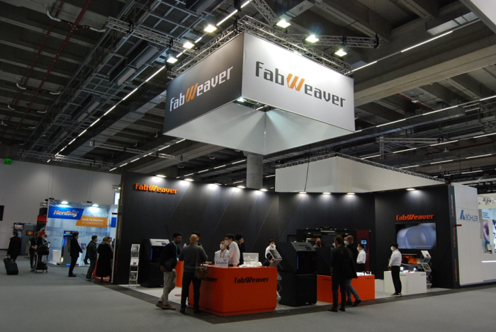 fabWeaver booth at FORMNEXT (Courtesy of Sindoh)