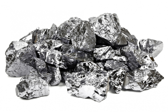 Polysilicon,　a　raw　material　used　by　the　solar　photovoltaic　and　electronics　industry
