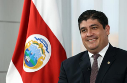 Costa Rican president: His family K-drama fans, seeks joint production