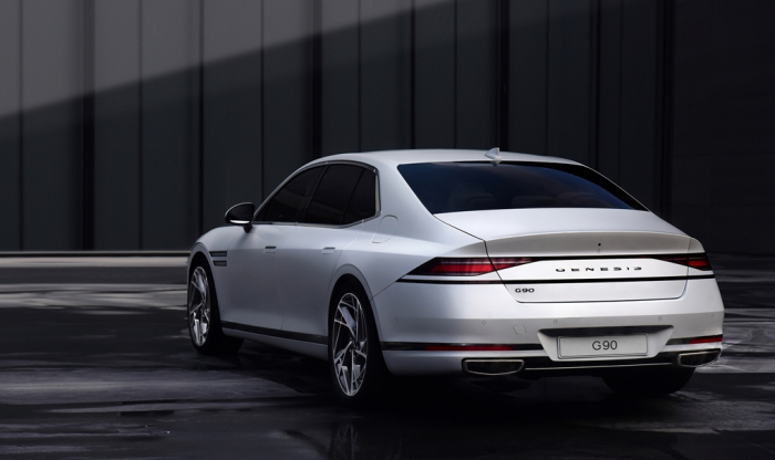 Hyundai　Motor's　redesigned　Genesis　G90