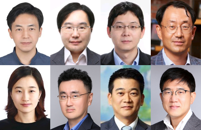  Samsung　has　promoted　a　dozen　workers　in　their　30s　and　40s　to　key　posts　in　a　generational　shift. 