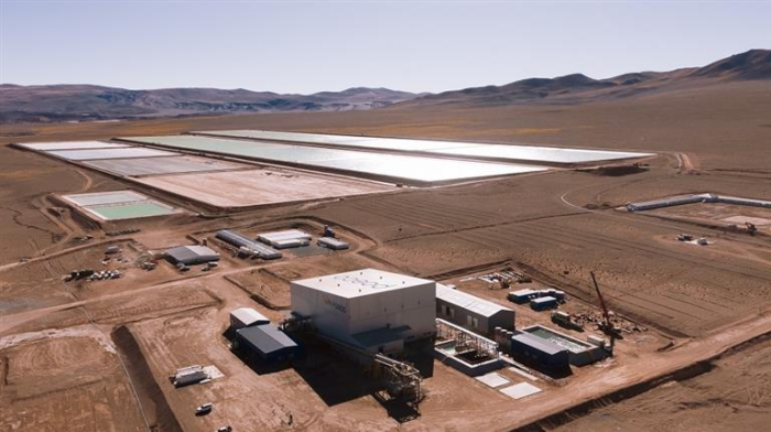 POSCO's　demonstration　plant　for　lithium　extraction　—　Hombre　Muerto　Salt　Lake,　Argentina