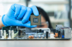 Chipmakers eye shorter memory downturn