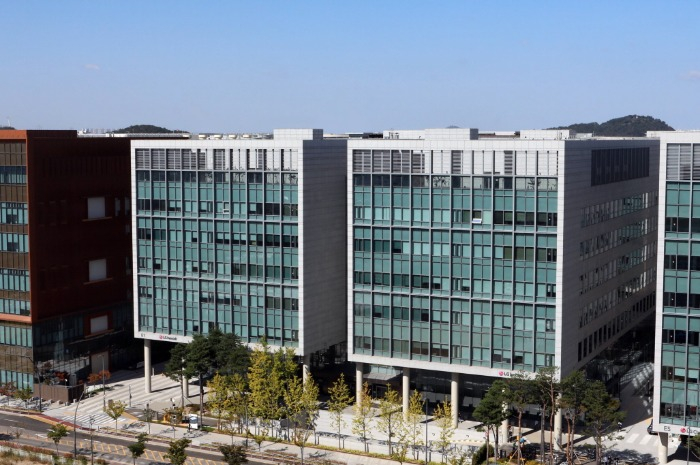 LG　Innotek's　headquarters,　dubbed　LG　Science　Park