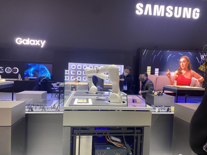 Samsung Electronics displays a robotic arm at CES 2022