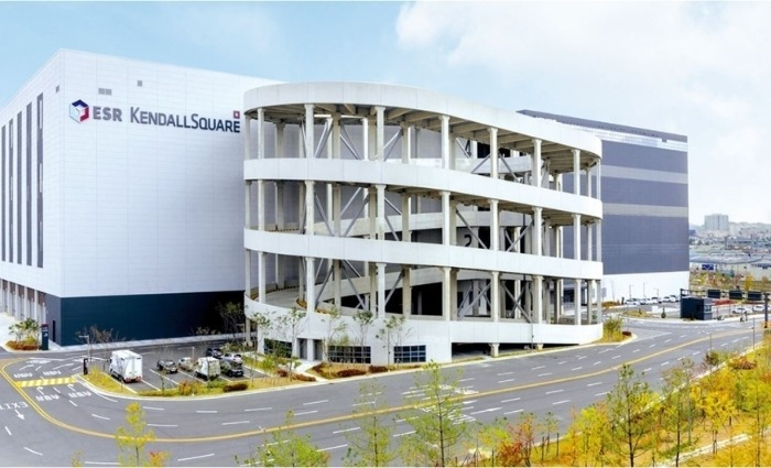An　ESR　Kendall　Square　logistics　center