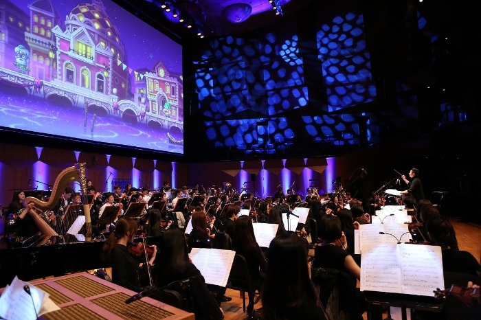 Orchestra　in　Game:　MapleStory　performance　in　2018　(Courtesy　of　Nexon　Korea)