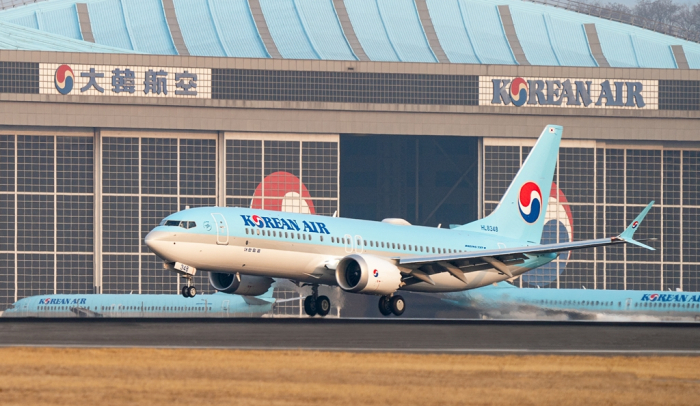 Korean　Air's　Boeing　737-8