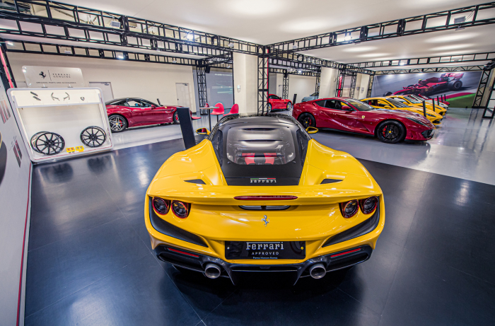 Imported cars are increasingly sold online in Korea.