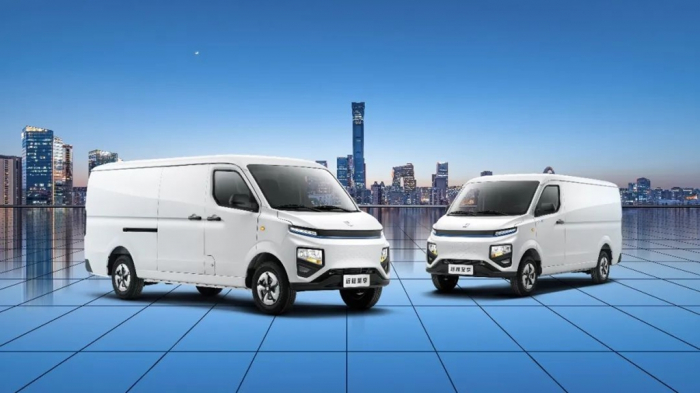 Geely's　small-size　commercial　vehicles
