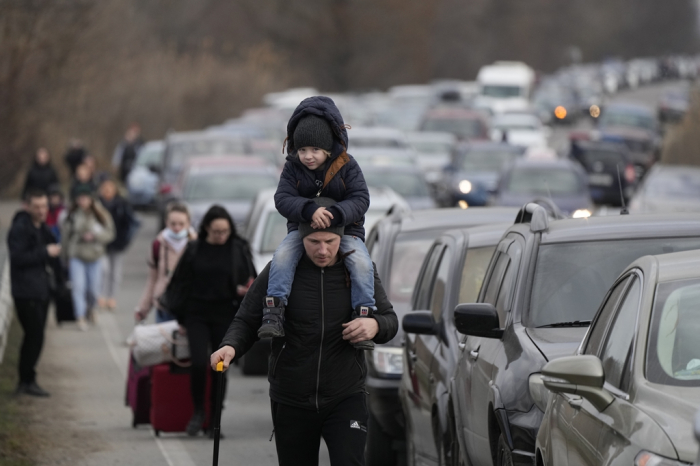 Ukrainians　fleeing　from　Russia's　invasion