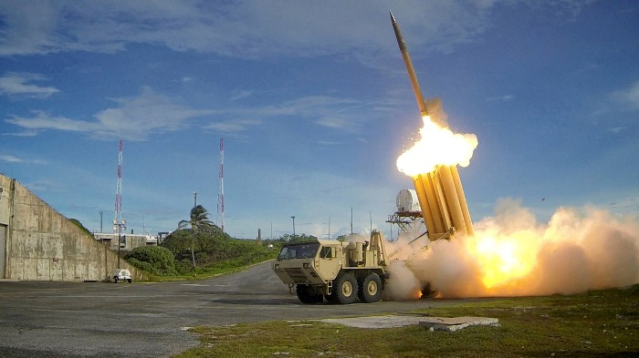 A　THAAD　interceptor　is　launched　during　a　test.　Courtesy　of　US　Department　of　Defense.