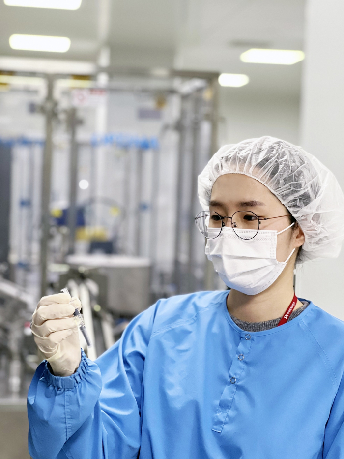 Scientist at SK Bioscience laboratory