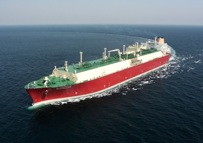A Q-Flex LNG tanker built by Hyundai Heavy Industries in 2009 (Courtesy of KSOE)
