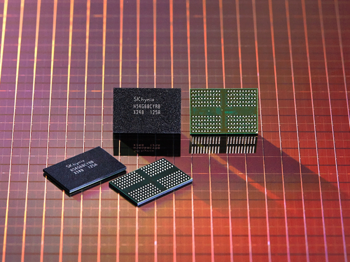 Fourth generation D-RAM chip made by SK Hynix