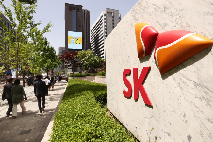  SK　Group　is　composed　of　95　subsidiaries