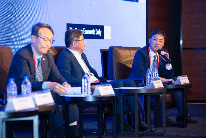 Jeon Kyung-cheol, alternative investment division head at Hyundai Marine & Fire Insurance, speaks at ASK 2022