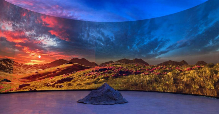 VA's virtual reality studio with LG displays