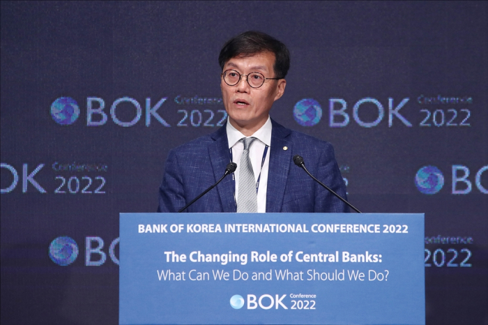 BOK Governor Rhee Chang-yong delivers a key note speech at a conference in Seoul on June 2, 2022