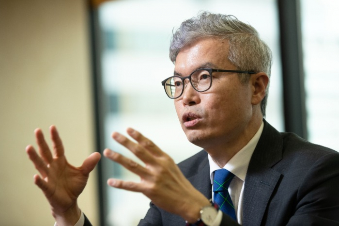 Bae In-su, representative director at Baring Asset Management Korea on June 8