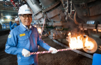 POSCO revs up eco-friendly, smart steelmaking