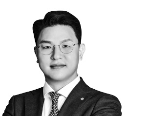 Lotte Biologics CEO Lee Won-jik, also known as Richard Lee