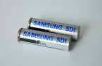 Samsung SDI to develop cylindrical batteries for Tesla, other EV makers
