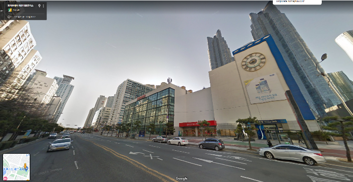 Homeplus　Haeundae　in　Busan　up　for　sale　by　MBK　Partners　(Source:　Google　Maps)