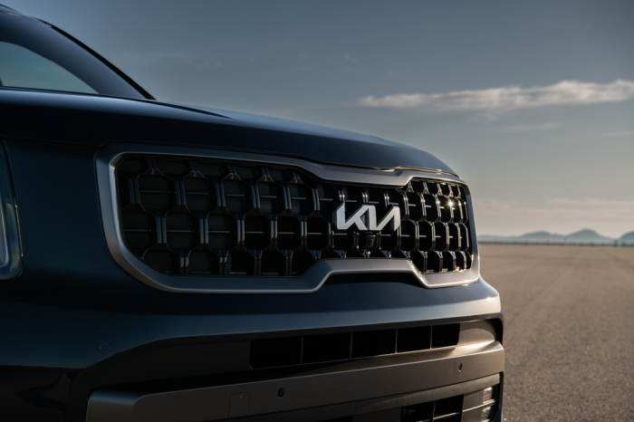 Kia's revamped large SUV Telluride