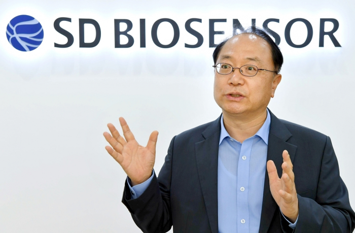 Cho　Young-shik,　chairman　and　founder　of　SD　Biosensor