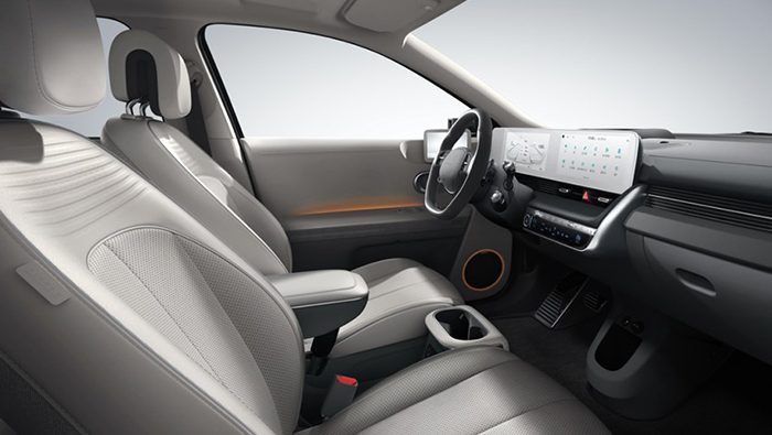 Hyundai　Motor　uses　eco-friendly　bio-paint　for　the　door　trim　of　the　IONIQ　5