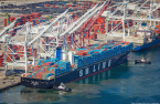 Korean exporters fret over looming labor strife at Long Beach, Hamburg