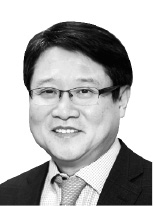 Seong-Min　Yoon,　a　Korea　Economic　Daily　editorial　writer