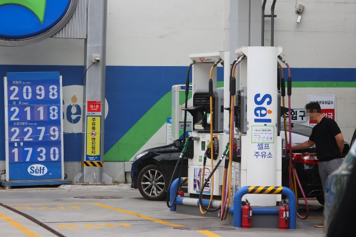 A　Hyundai　Oilbank　gas　station　(Courtesy　of　Yonhap　News)