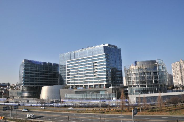 Samsung　Engineering　headquarters　in　Seoul