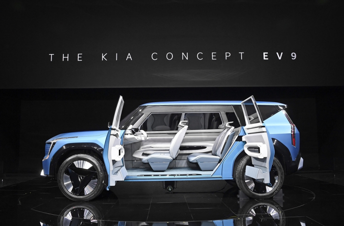 The Kia concept EV9 at the Busan Motor Show