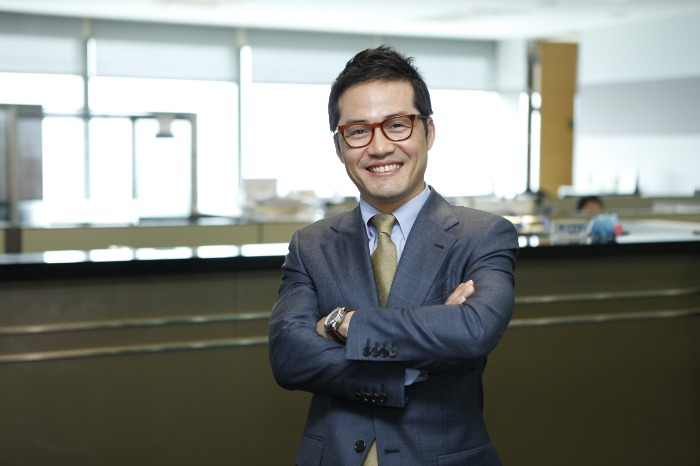 KB　Investment　CEO　Kim　Jong-pil