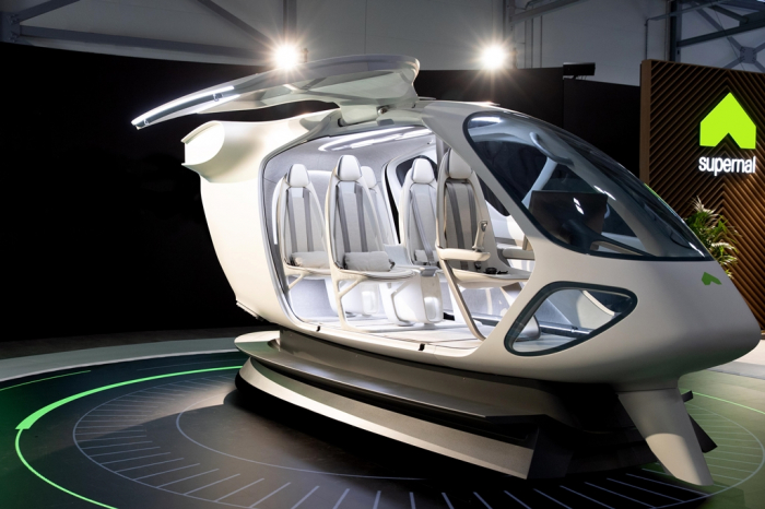 Supernal’s　eVTOL　vehicle　cabin　concept　on　display　at　the　Farnborough　International　Airshow