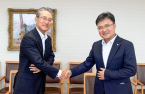 Lotte Chem, Itochu join hands on hydrogen, ammonia biz