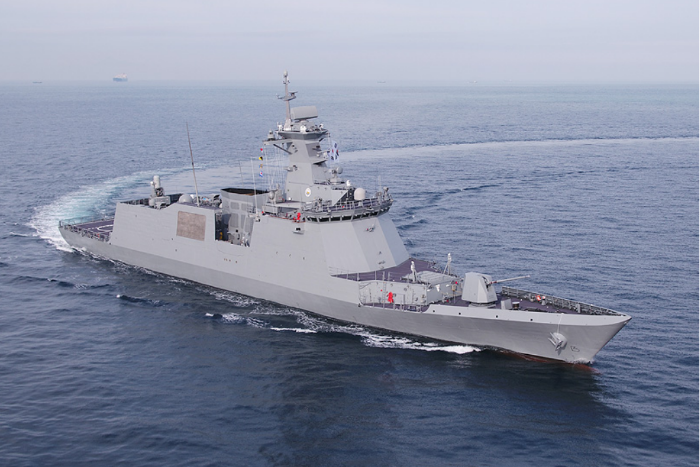 Warship built by Daewoo Shipbuilding (Courtesy of Daewoo Shipbuilding)