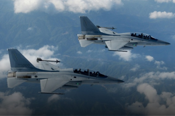 Korea　Aerospace　Industries'　FA-50　light　combat　fighter　jets　(Courtesy　of　KAI)