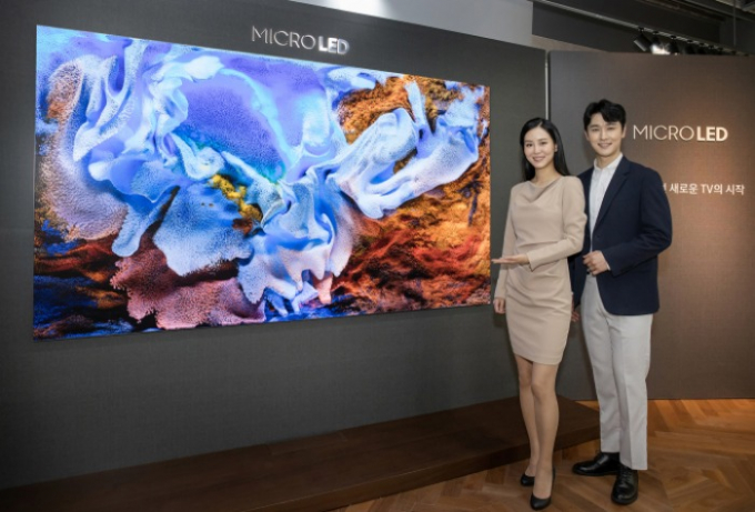 Samsung unveiled a new 110-inch light-emitting diode (LED) TV in December 2020