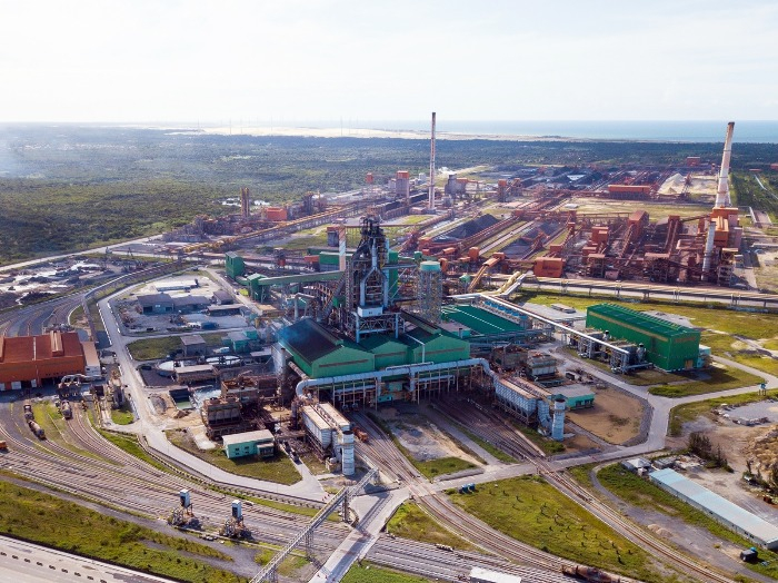 CSP's　steel　mill　in　Brazil　(Courtesy　of　Dongkuk　Steel　Mill)