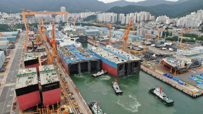 Daewoo　Shipbuilding　&　Marine　Engineering's　shipyard