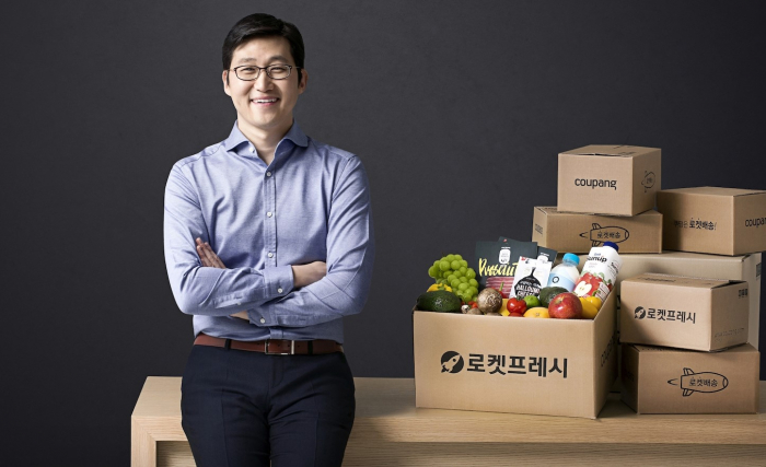  Kim　Beom-seok,　CEO　of　Coupang,　which　was　added　to　the　list　of　S.Korea's　top　conglomerates　by　sales　in　2021