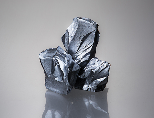 Polysilicon is a raw material used by the solar photovoltaic and electronics industry
