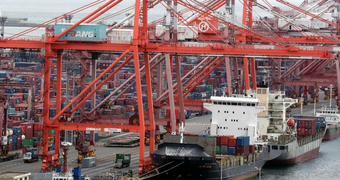 Container terminals at the Port of Busan, South Korea (Courtesy of Yonhap)