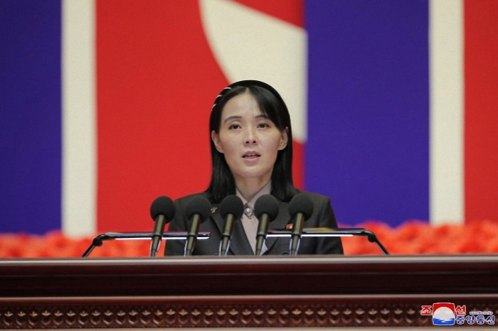 North　Korea　dismisses　South　Korea’s　move　to　improve　ties　as　‘absurd　dream’
