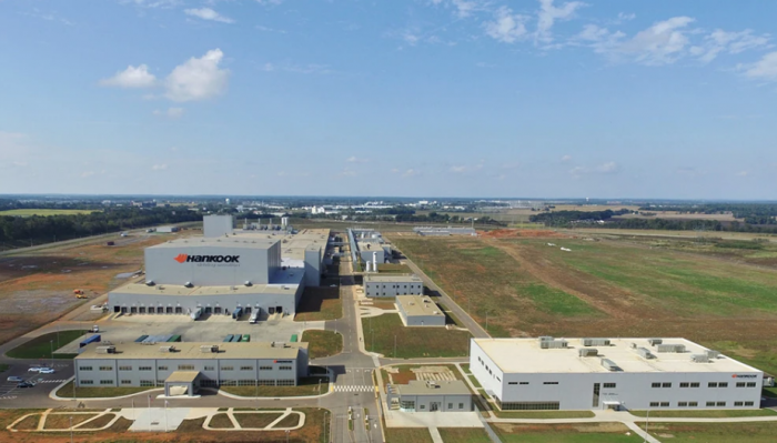 Hankook　Tire's　US　plant　in　Clarksville,　Tennessee　(Courtesy　of　Hankook　Tire)