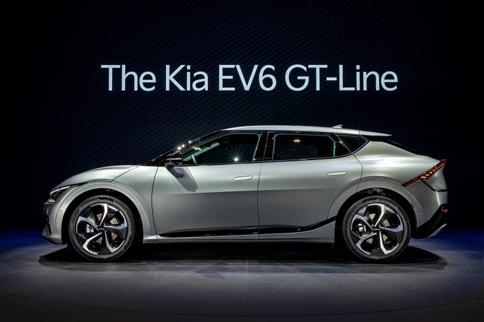 The Kia EV6